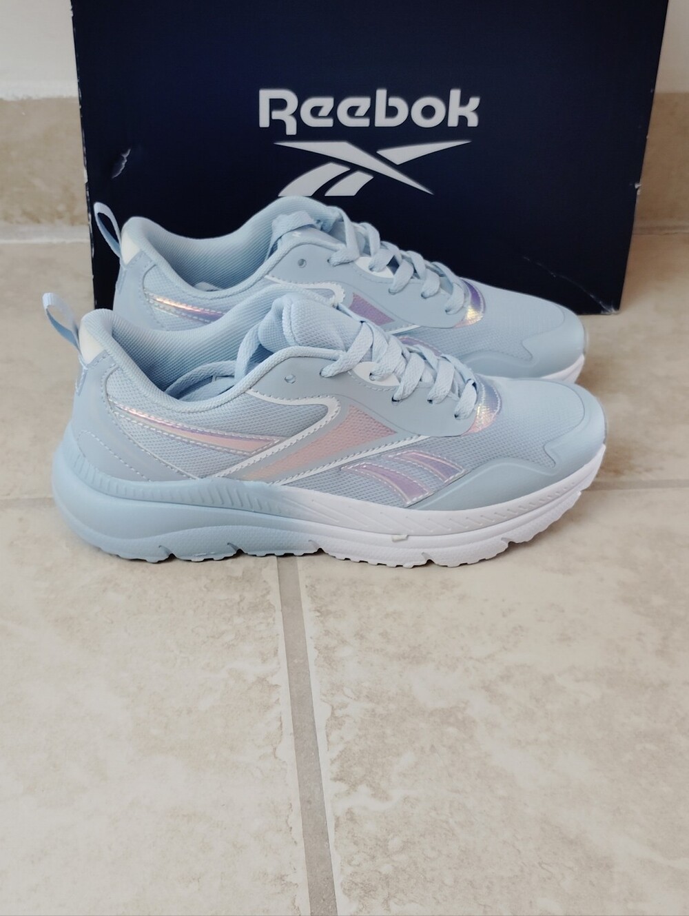 Reebok Rush Runner Light Blue Iridescent Sneakers Brand New Size 4k.